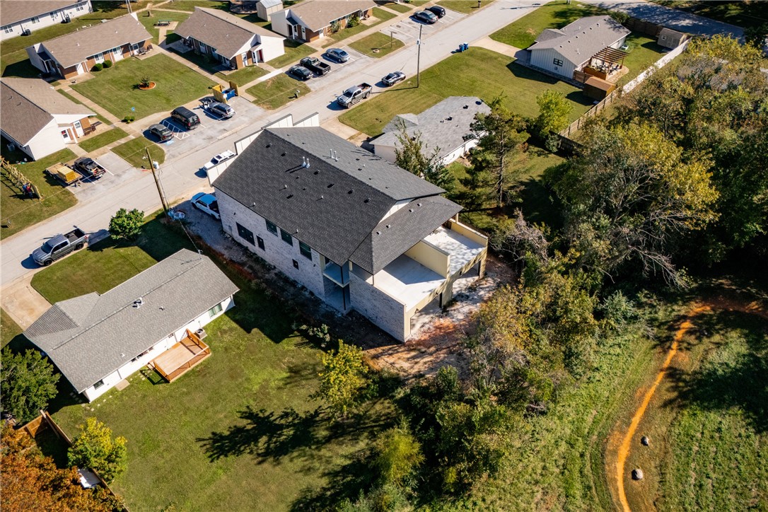 FAIRFIELD ADD-BENTONVILLE - Residential