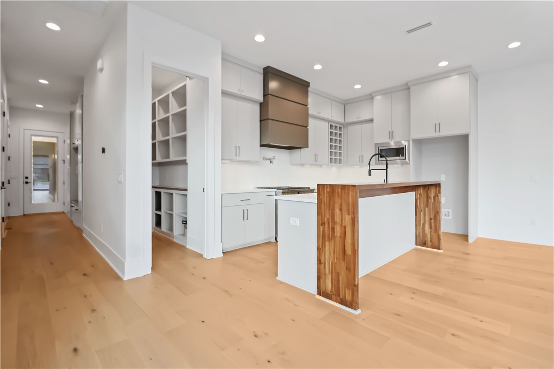 FAIRFIELD ADD-BENTONVILLE - Residential