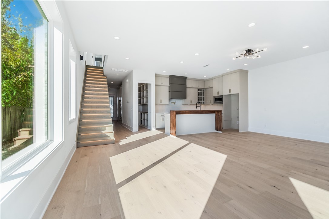 FAIRFIELD ADD-BENTONVILLE - Residential