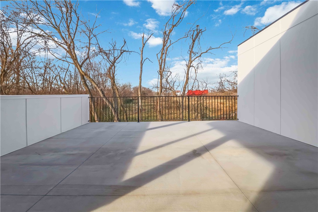 FAIRFIELD ADD-BENTONVILLE - Residential