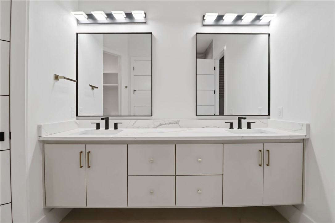 FAIRFIELD ADD-BENTONVILLE - Residential