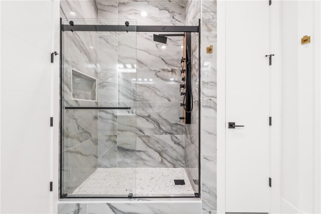 FAIRFIELD ADD-BENTONVILLE - Residential