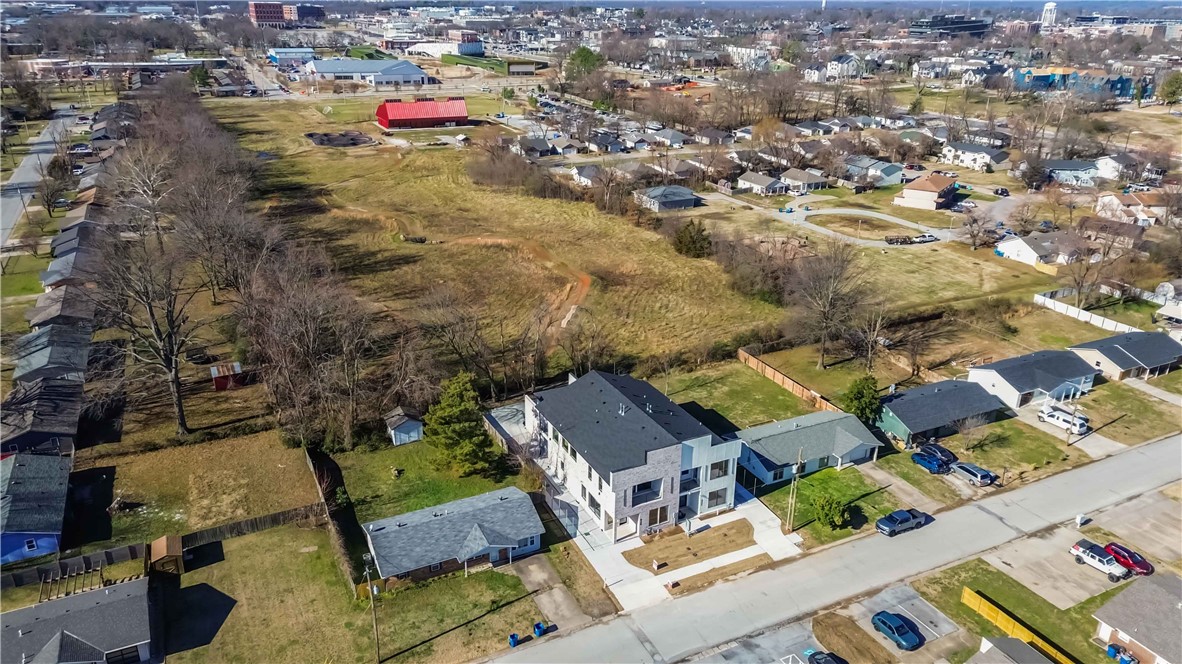 FAIRFIELD ADD-BENTONVILLE - Residential