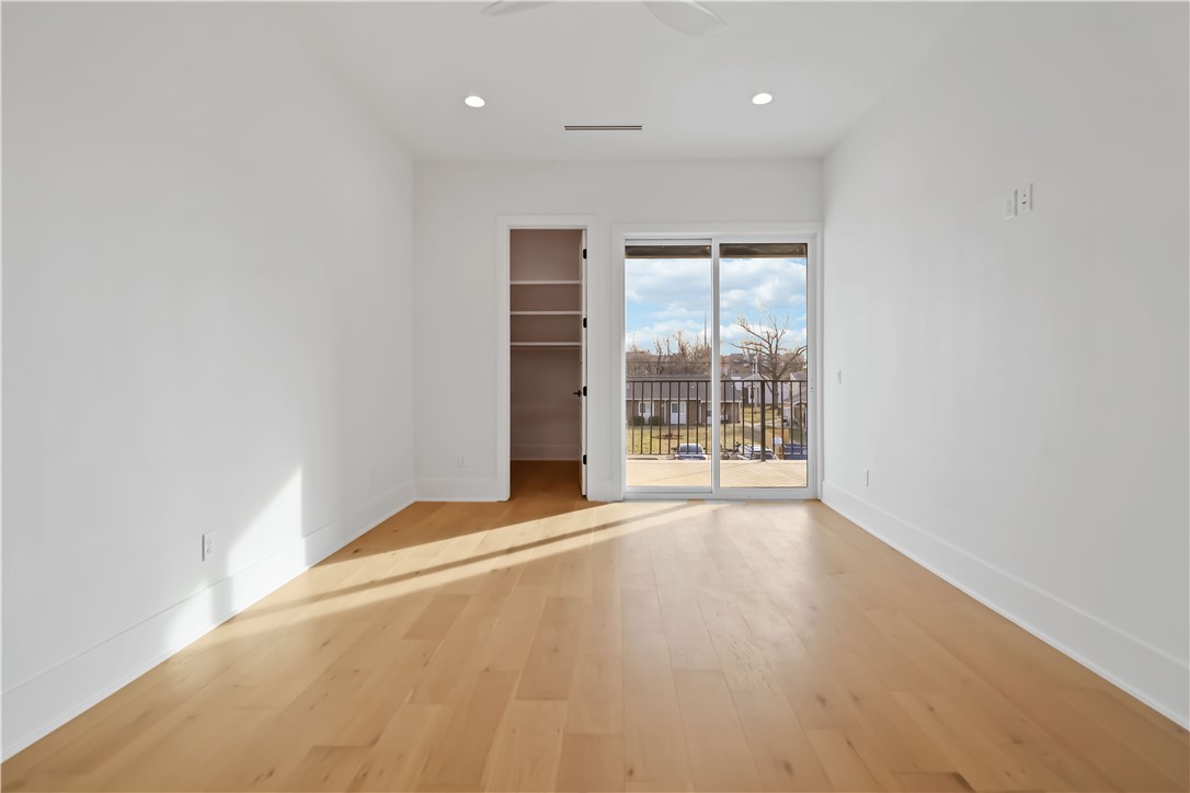 FAIRFIELD ADD-BENTONVILLE - Residential