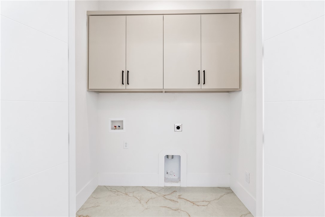 FAIRFIELD ADD-BENTONVILLE - Residential