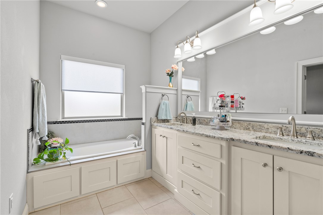 Silo Falls Add Ph I Rogers - Residential