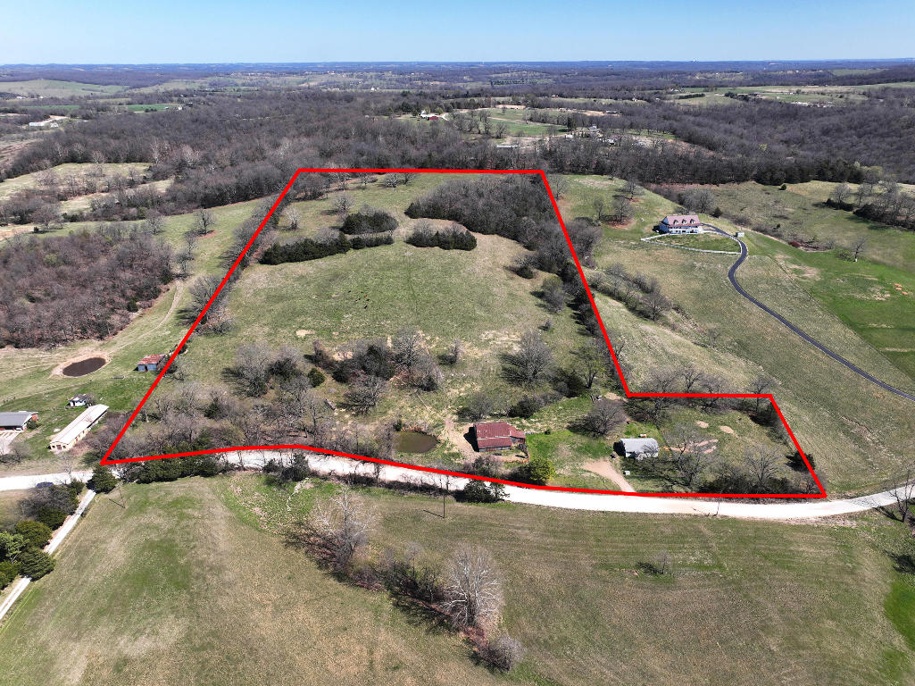 Country living just outside of Alpena and barely off paved road. Nice little house, 3 bed, 1 bath with some remodel. Windows 2016, roof 2018, bathroom 2017, electric water heater 2019, septic tank 2017 and lateral lines 2024. Fenced and cross fenced would make an ideal place for a few animals and a great place to raise a family. Close to Alpena Schools and the highway leading to Harrison, Branson, and beyond and other towns. Photos of interior of house will be available shortly.