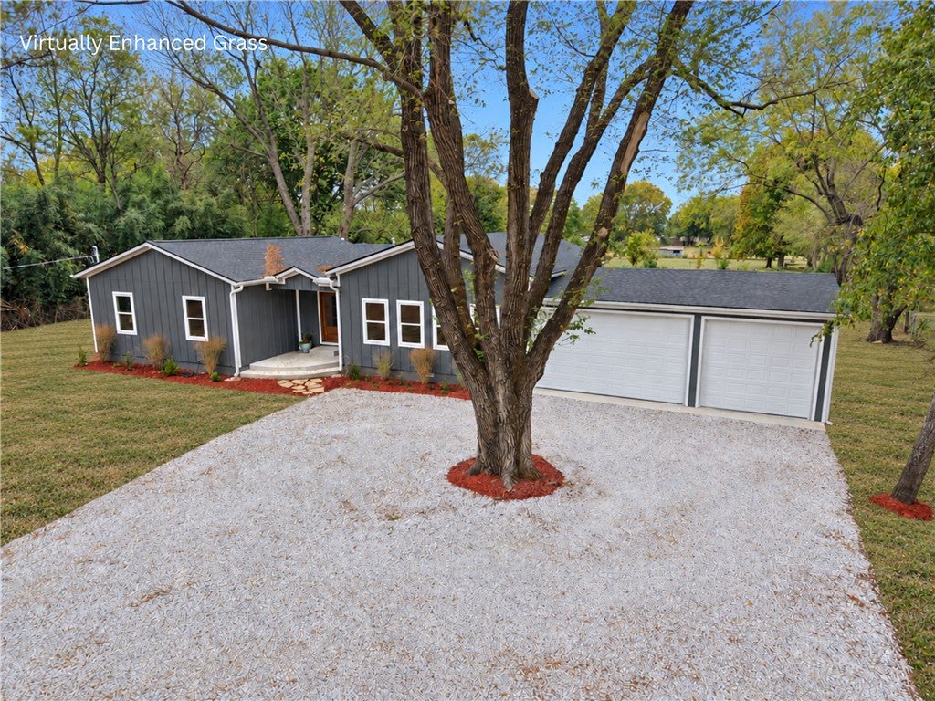 1523 S Roberts Road