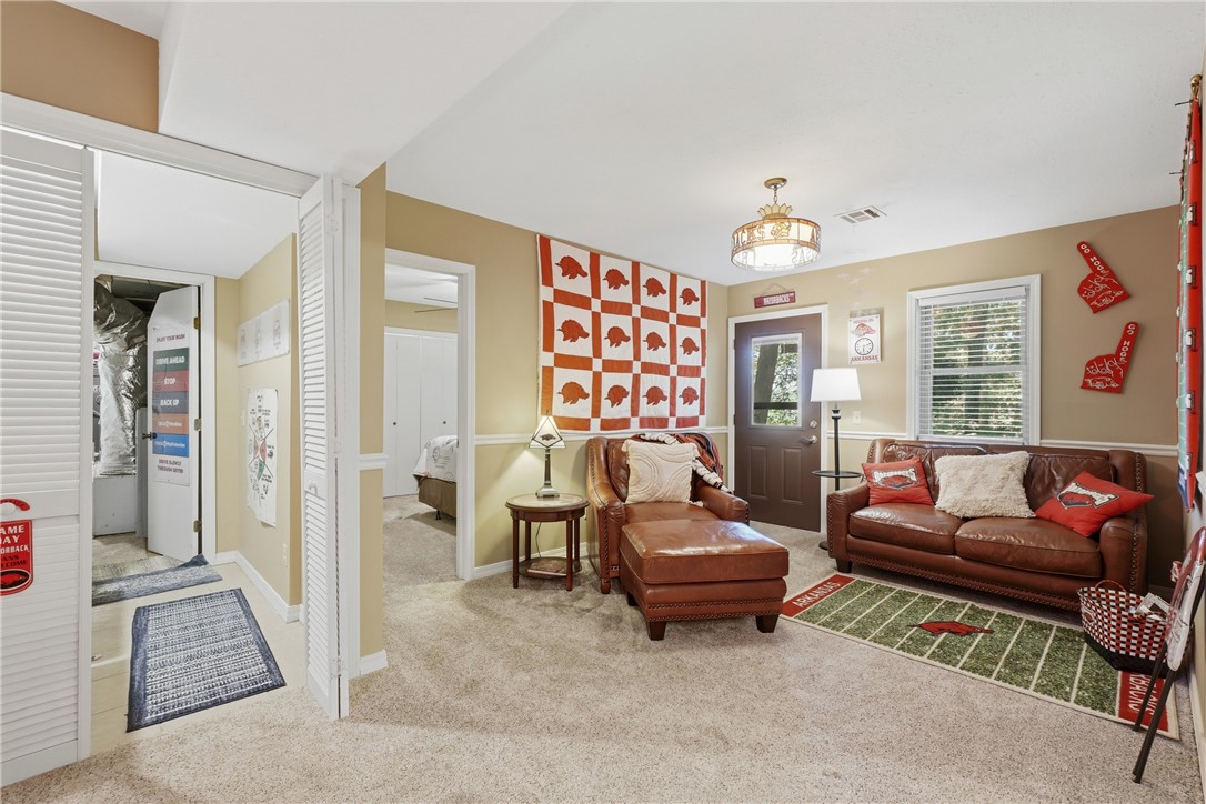 Unit 16 Holiday Island - Residential