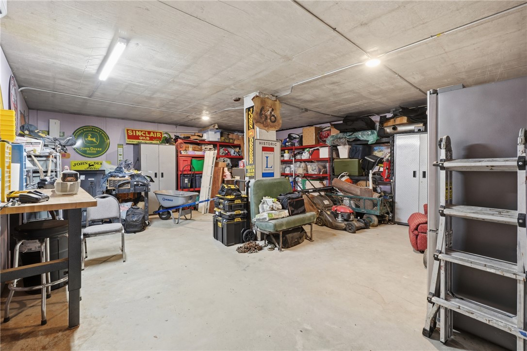 Unit 16 Holiday Island - Residential