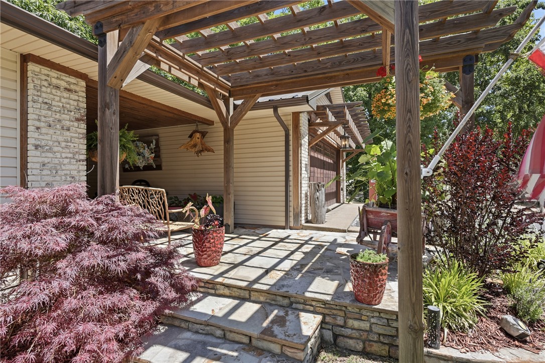 Unit 16 Holiday Island - Residential