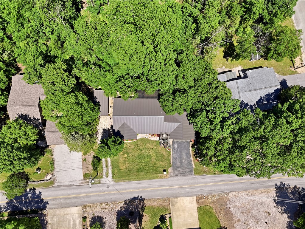 Unit 16 Holiday Island - Residential