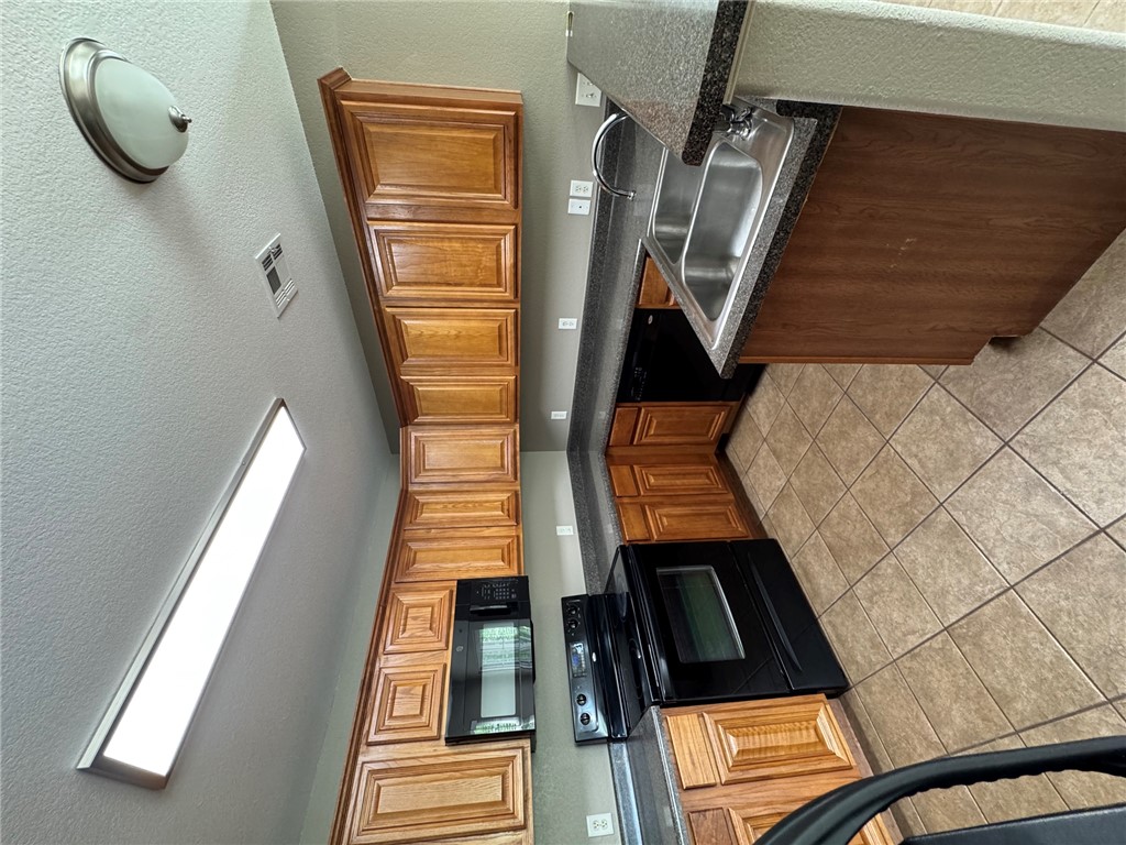 Hebrides Sub Bvv - Residential Lease