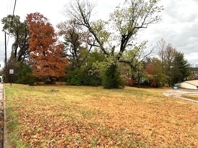 Great location near hospital, law offices, dental office, etc. This property is perfect for your next business venture. Entrance can be off W. Bower Ave or N. Pine St. - Zoning is C-2 Office Commercial. All #s are approx, sq ft per assessor.