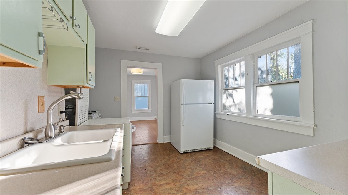 Jennings Plus - Residential Lease