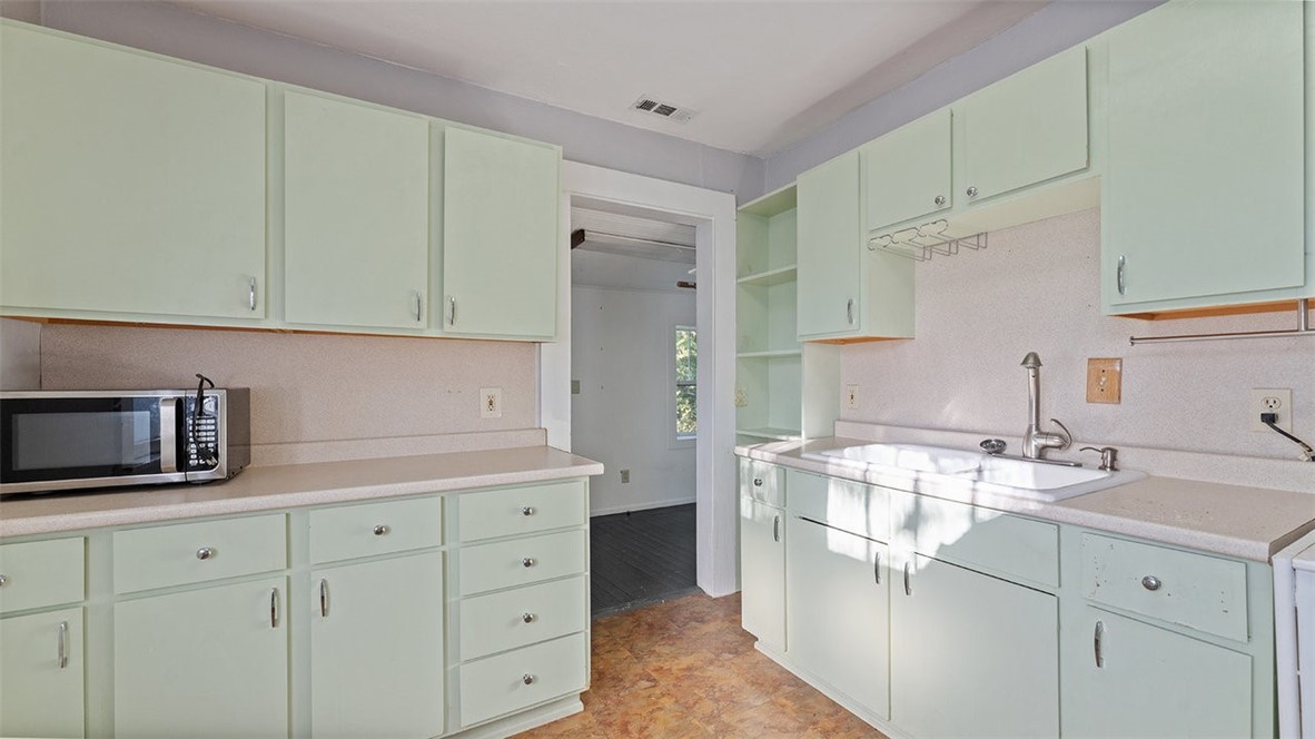 Jennings Plus - Residential Lease