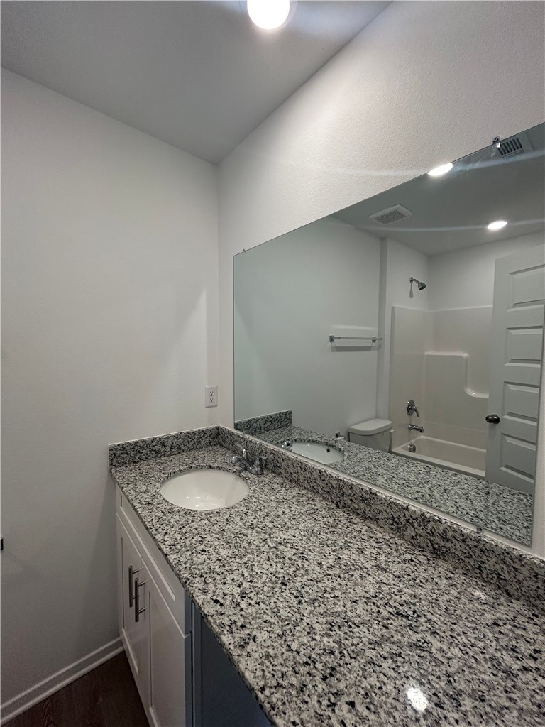 WOODWARD PARK PH II-HIGHFILL - Residential Lease