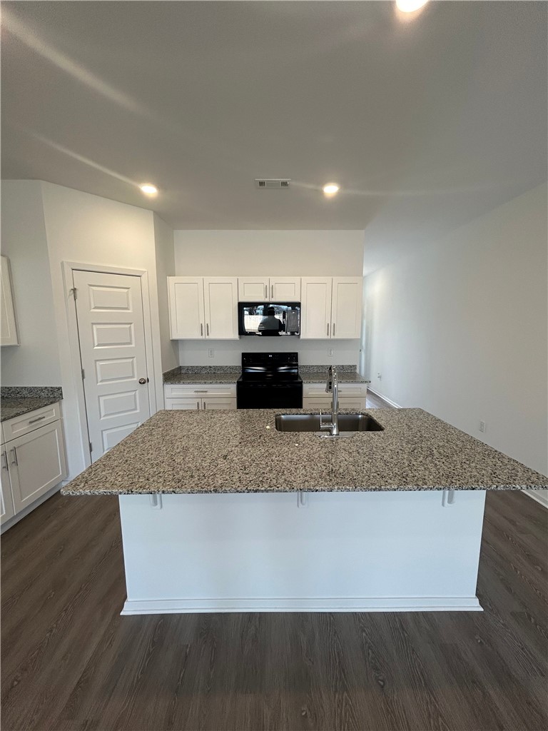 WOODWARD PARK PH II-HIGHFILL - Residential Lease