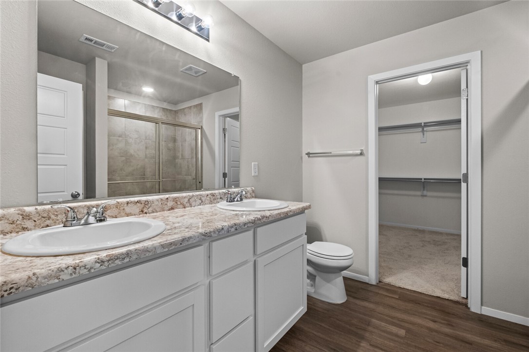 Creekside Meadows - Residential