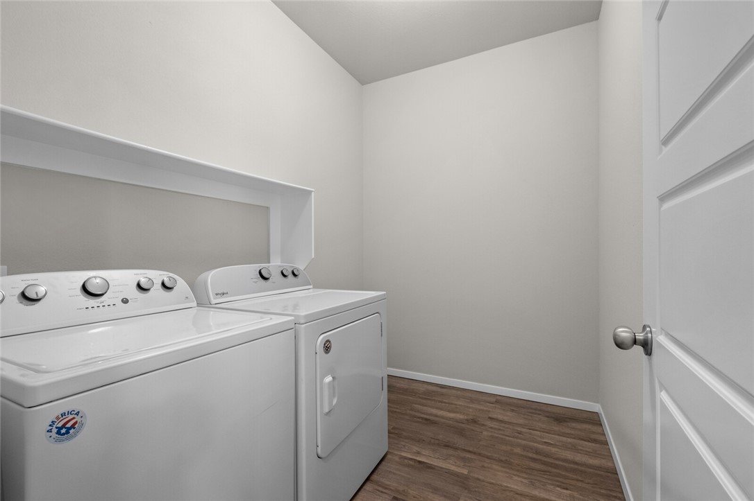Creekside Meadows - Residential