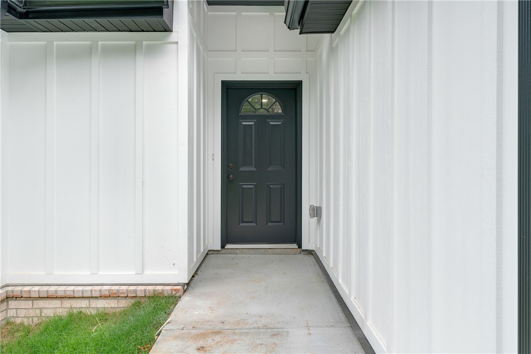 High Chaparral III - Residential