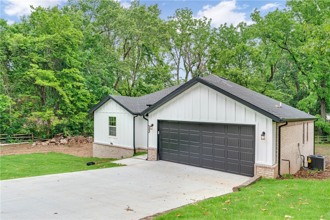 High Chaparral III - Residential