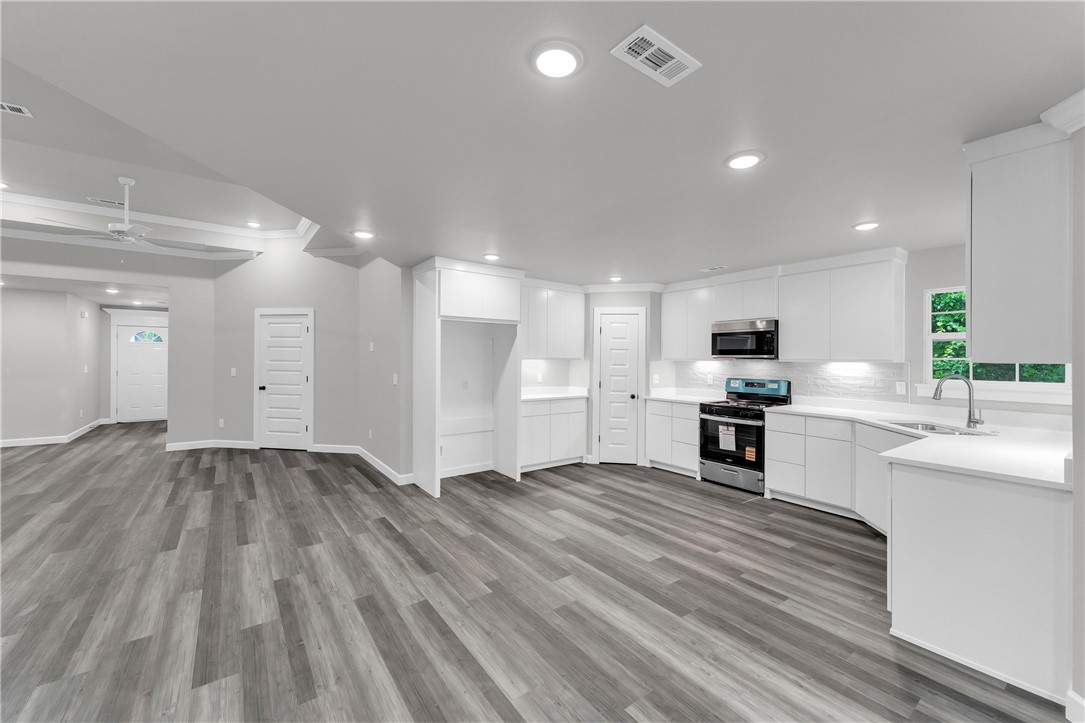 High Chaparral III - Residential