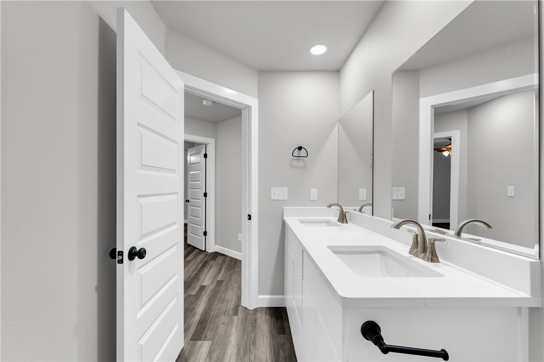 High Chaparral III - Residential