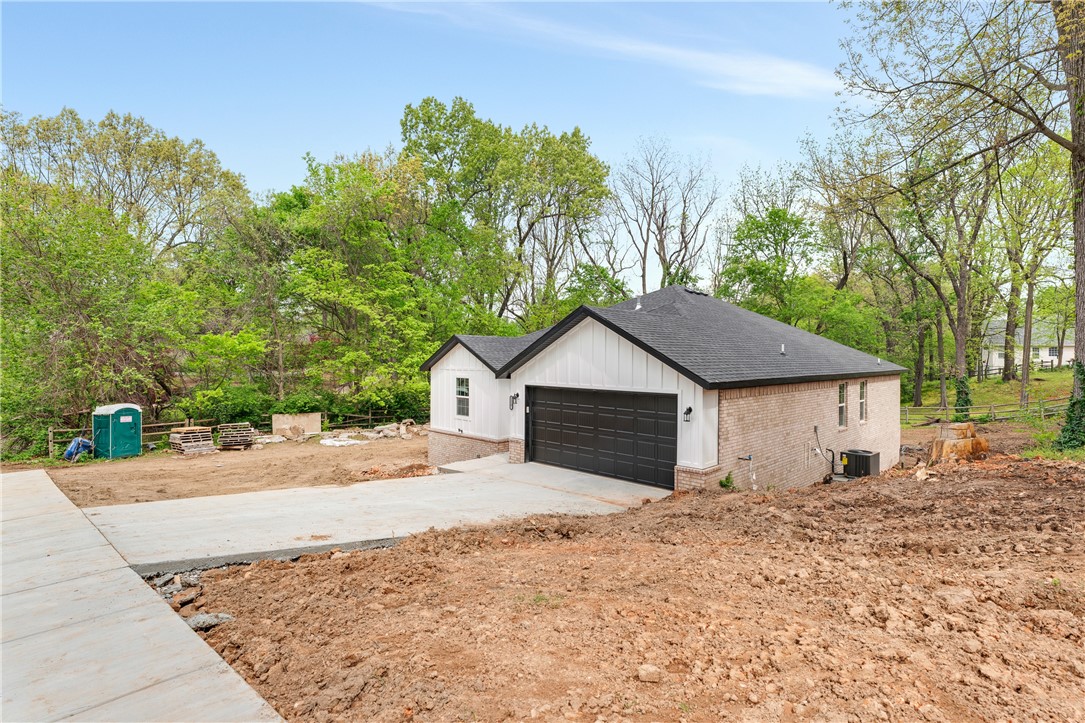 High Chaparral III - Residential