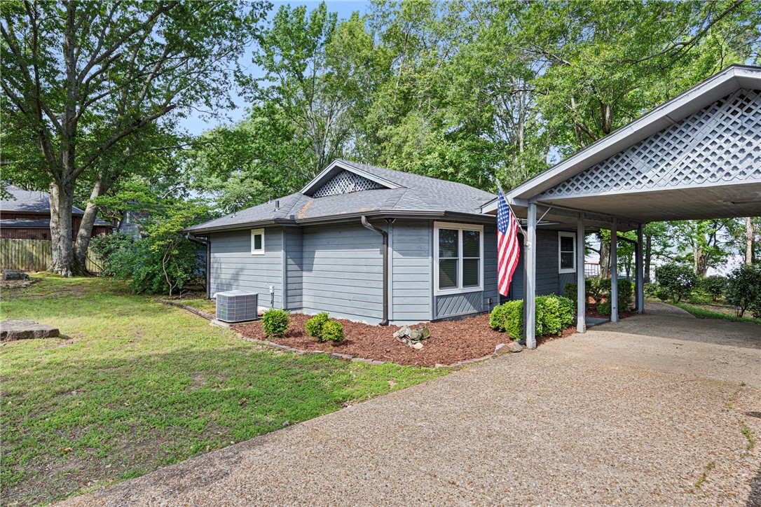 Charming lakeside retreat! This recently remodeled 2-bedroom, 2-bath home offers modern comfort and rustic charm just steps from Lake Dardanelle. Fully updated within the past 3 years, all new windows, and a brand-new roof in January 2022, this home features durable and stylish porcelain tile flooring throughout. It’s move-in ready and comes fully furnished—perfect for a weekend getaway, vacation rental, or full-time residence.
Situated on nearly half an acre, the property includes mowing and usage rights to a generous portion of neighboring Corps of Engineers land, offering added privacy and outdoor space. Enjoy direct access to the water with a dock in place—ideal for boating, fishing, and relaxing in nature.
Whether you're looking for your own escape or an income-producing investment, this lake home checks all the boxes.