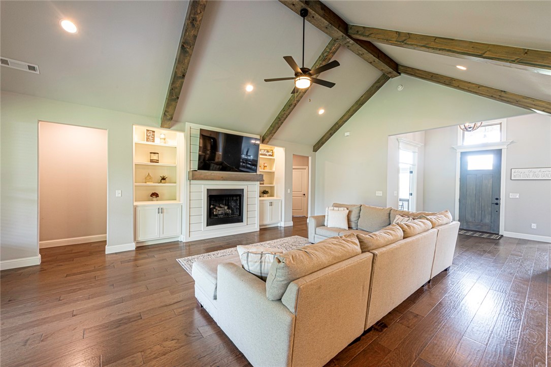 Elm Valley Sub Ph Ii - Residential