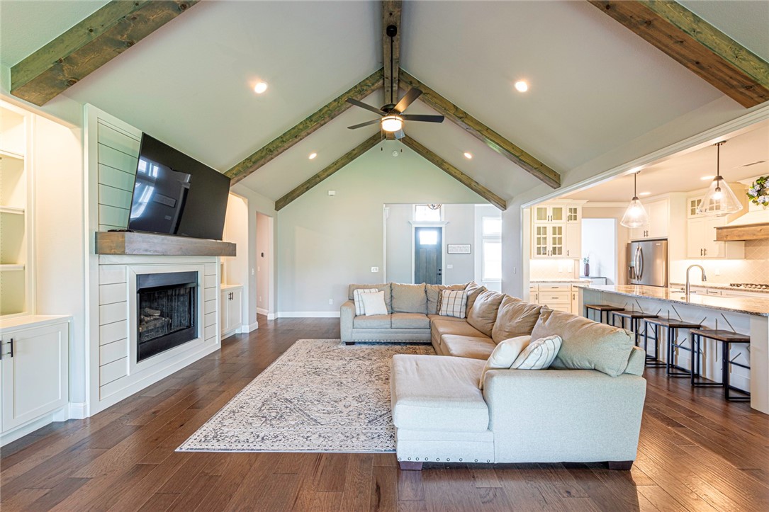 Elm Valley Sub Ph Ii - Residential