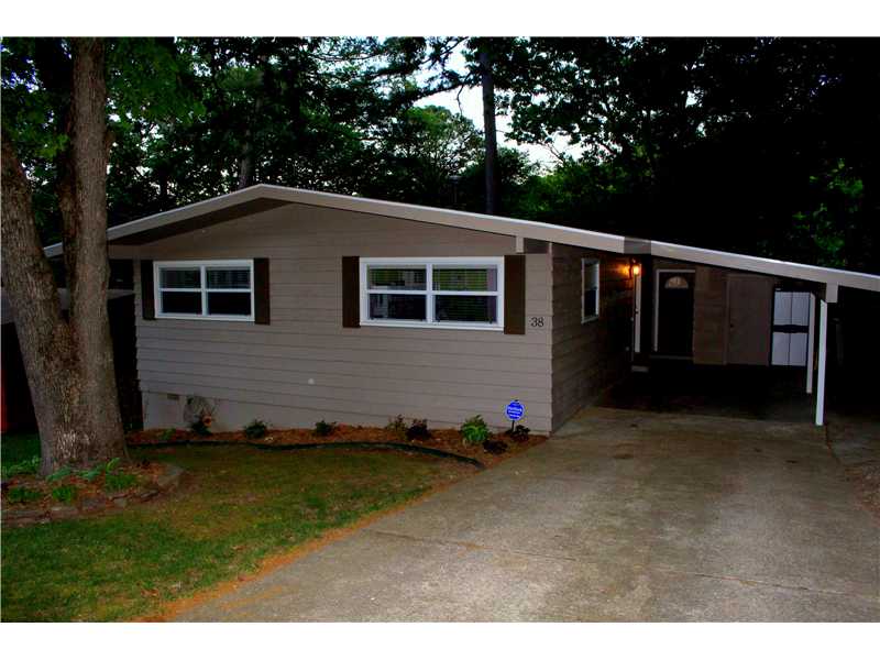 Beautiful newly renovated home! Newer windows, roof, HVAC,appliances, flooring. Fresh paint in 2015. Pretty landscaped yard. Bentonville schools.,Modern gas log fireplace in living room, custom crown molding and trim, ceramic tile in bathrooms. Low maintenance flooring.