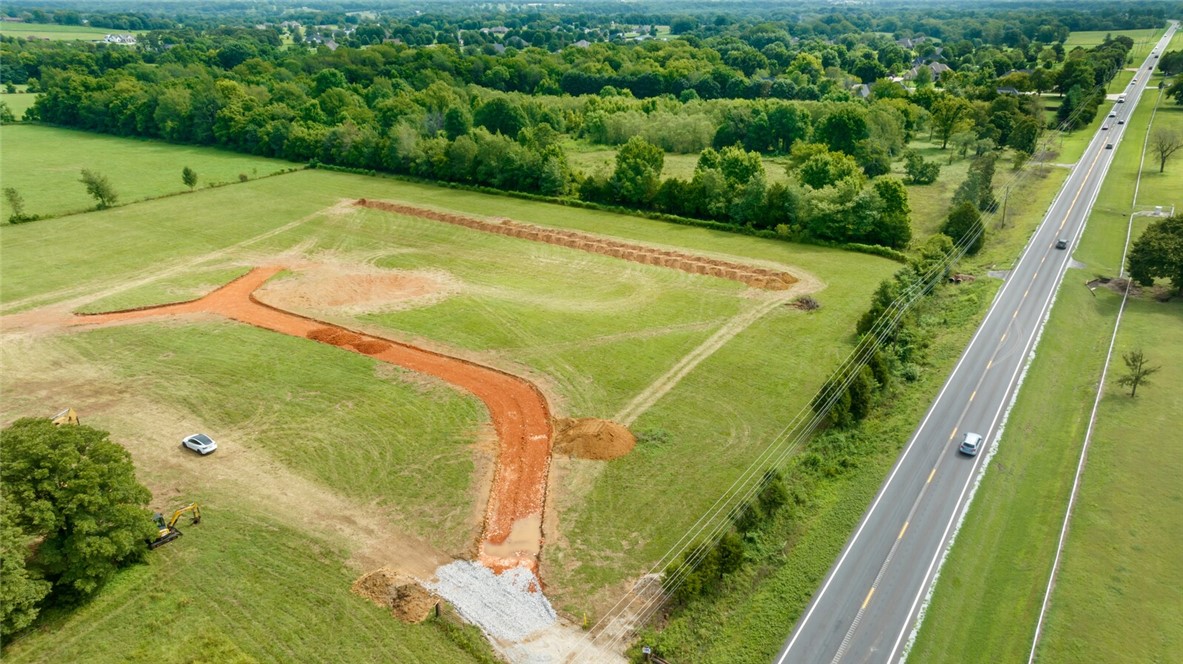 Goshen Outlots - Land