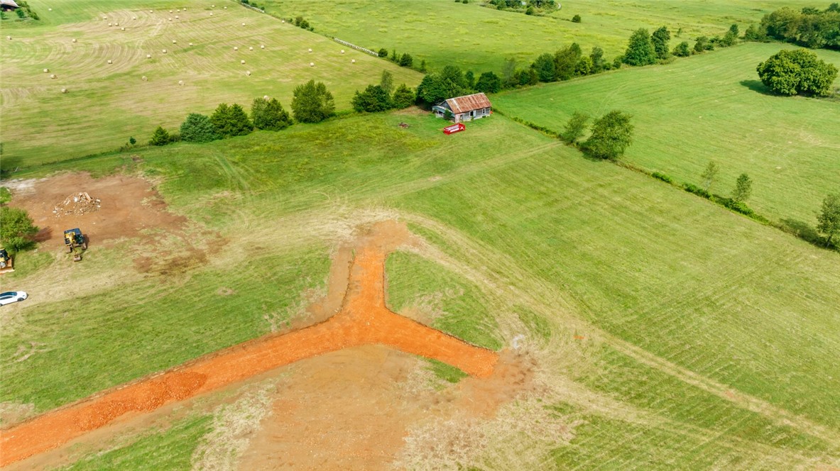 Goshen Outlots - Land