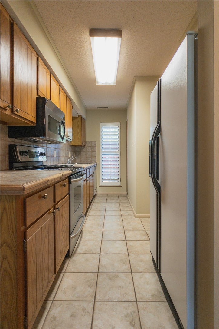 Northwest Arkansas Real Estate | Uptown Real Estate 2538 E Sweetbriar Drive