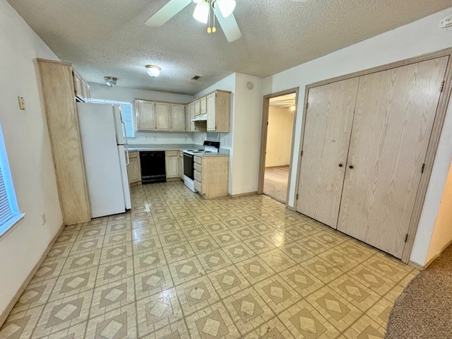Dawn Acres - Residential Lease