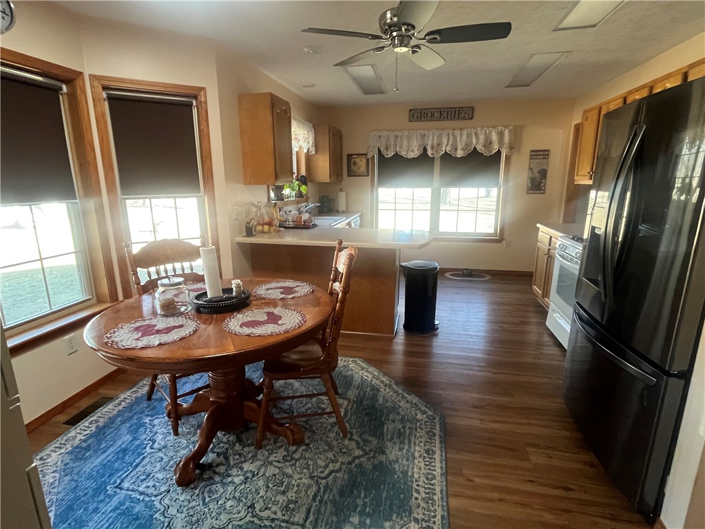 Red Apple Acres - Residential