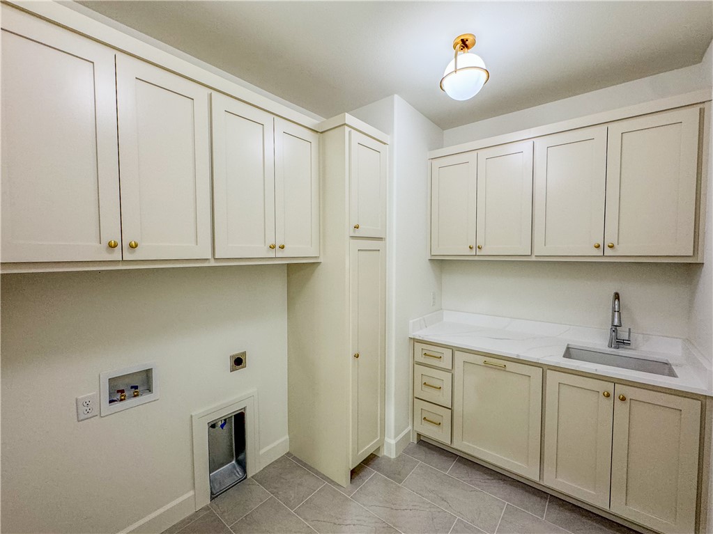 Dickenshire Sub Bvv - Residential