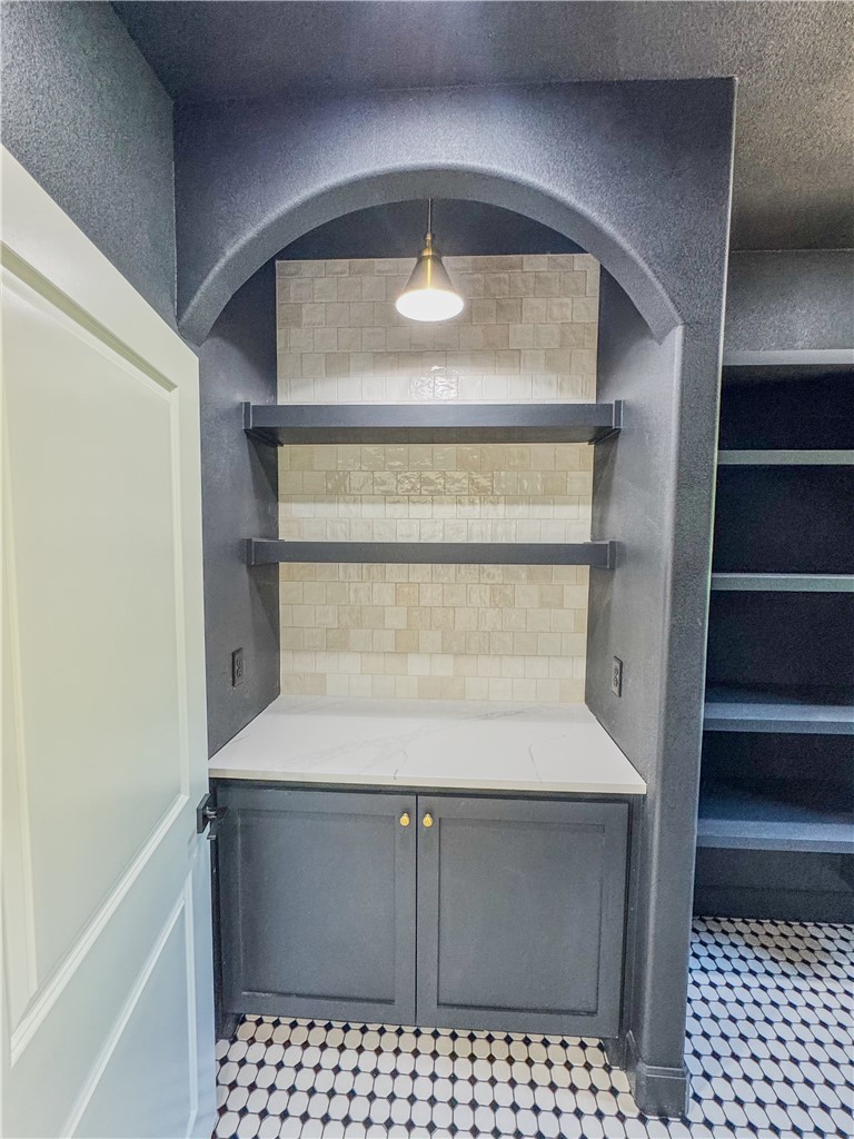 Dickenshire Sub Bvv - Residential