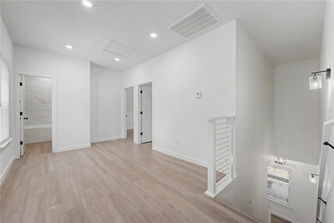 Cunningham Sub Bvv - Residential