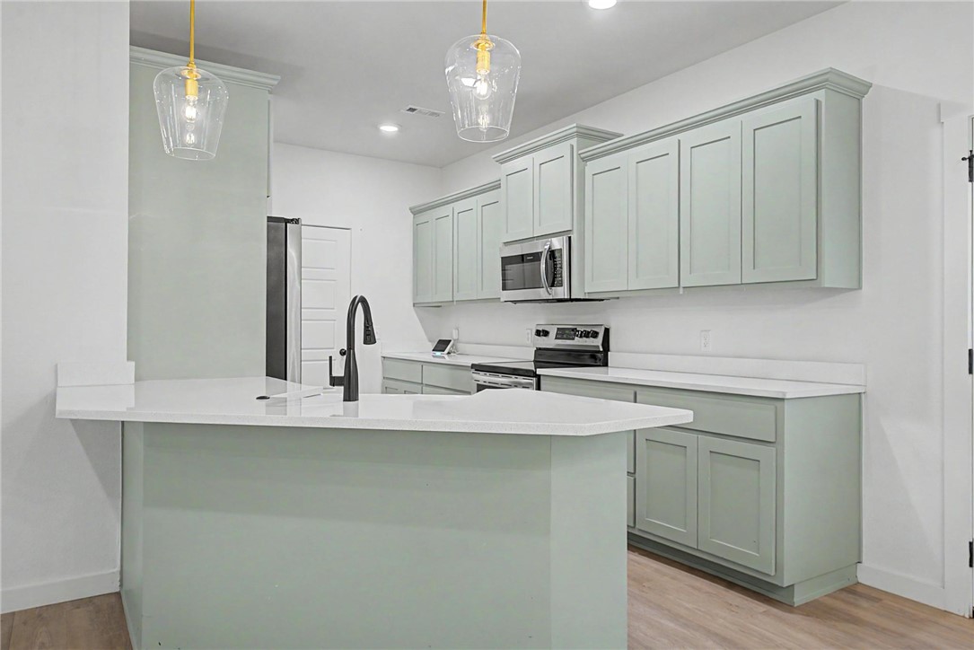 Cunningham Sub Bvv - Residential