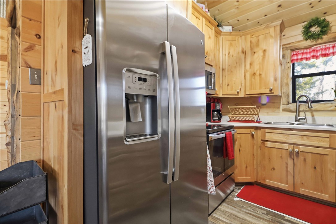 Mo Ark View Estates - Residential