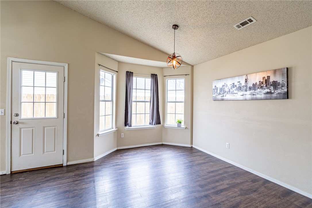 Vineyard Ph Ii - Residential