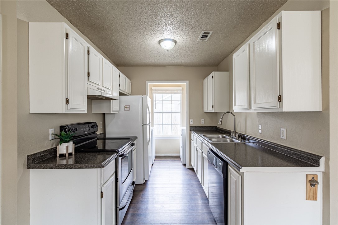 Vineyard Ph Ii - Residential