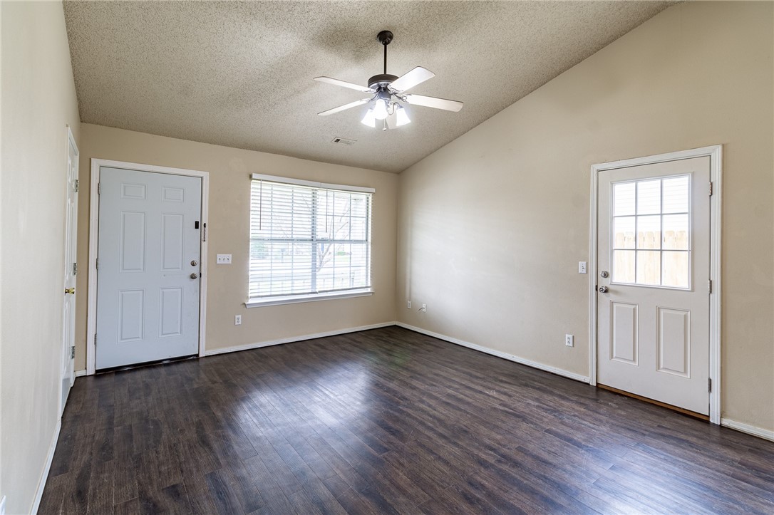 Vineyard Ph Ii - Residential