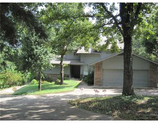 WATER FRONT W/1 BOAT SLIP IN 2 STALL DOCK. SPACIOUS LAKE AREA RETREAT ON 2 ACRES. WINTER LAKE VIEW. DESIGNED FOR VACATION & ENTERTAINING THE LARGE FAMILY. 2 FP'S, GENEROUSLY SIZED KITCHEN W/TONS OF CABINETS & PANTRY, INCLUDES WORK ISLAND & HIDDEN BAR,LARGE DINING AREA OVERLOOKS DECK AND BEAUTIFUL TREED LOT. 16 X 31 H&C WORKSHOP. 14 X 16 H&C GARAGE, RV PAD. SO MUCH MORE.