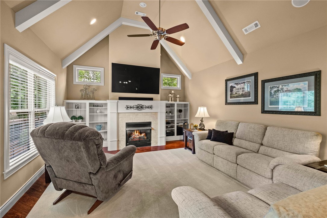 Angel Falls Add Ph 1 Bentonville - Residential