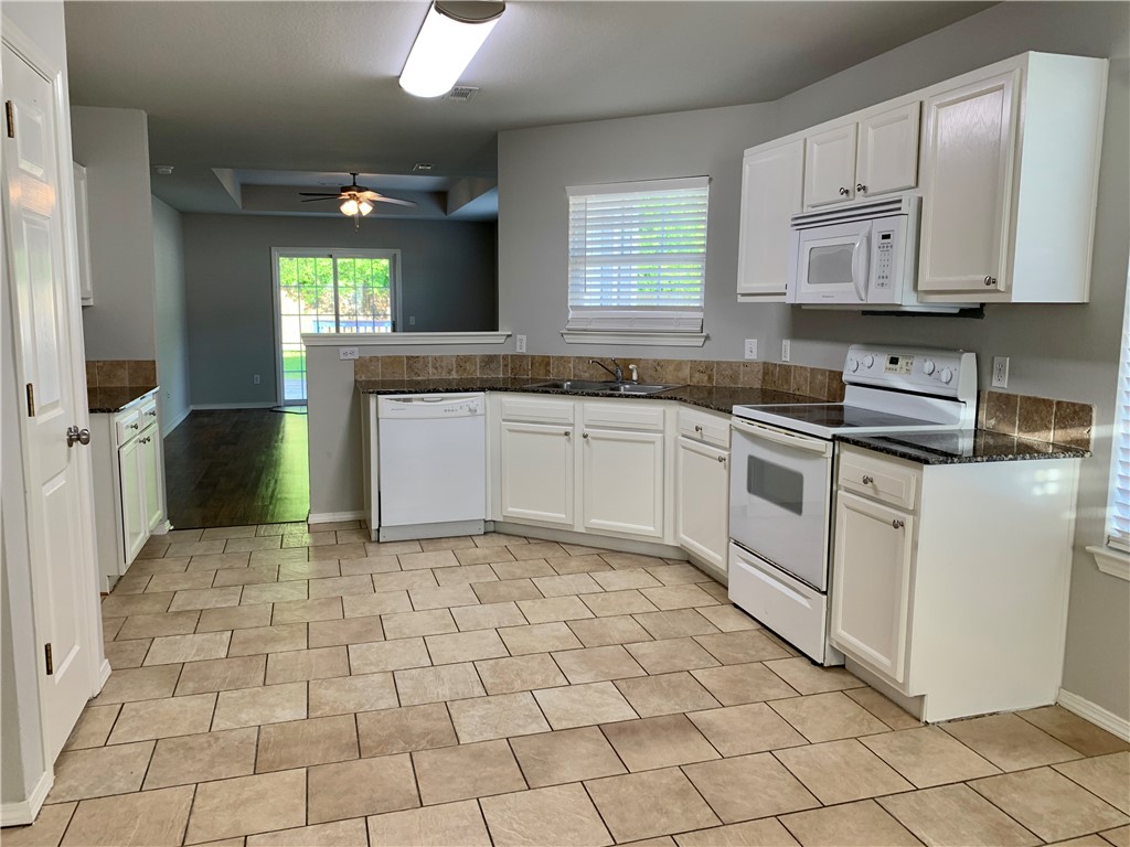 Pinewoods - Residential Lease