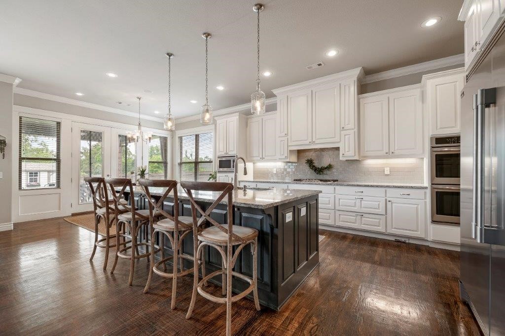 Estates At Woods Creek, The Bentonville - Residential